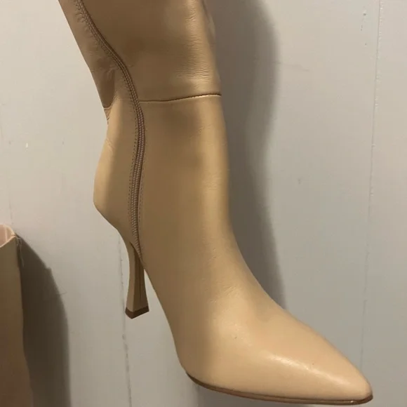 BRAND NEW! Gianni Bini Tall tan leather boots - Picture 5 of 7